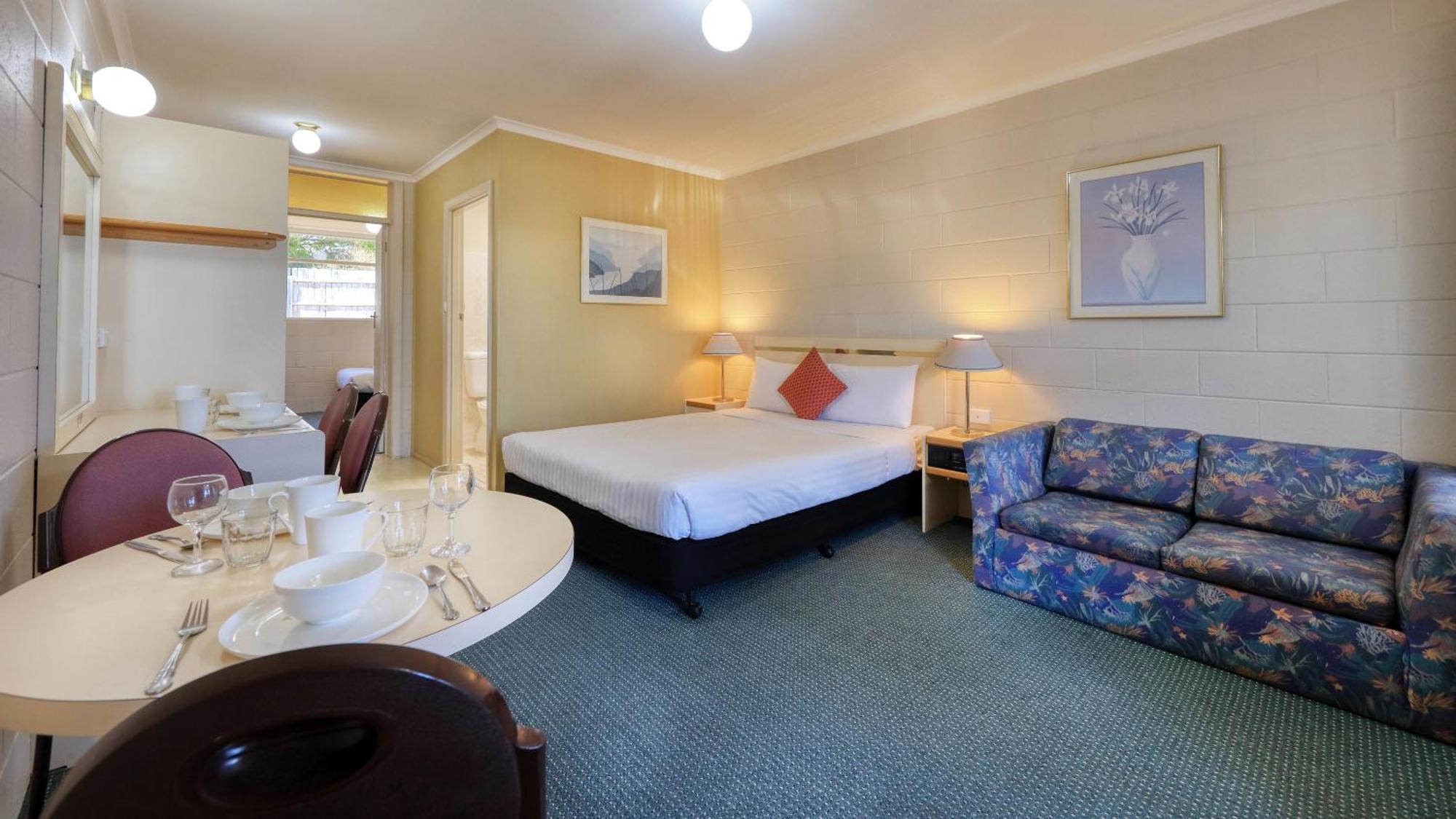 Comfort Inn ديفونبورت المظهر الخارجي الصورة