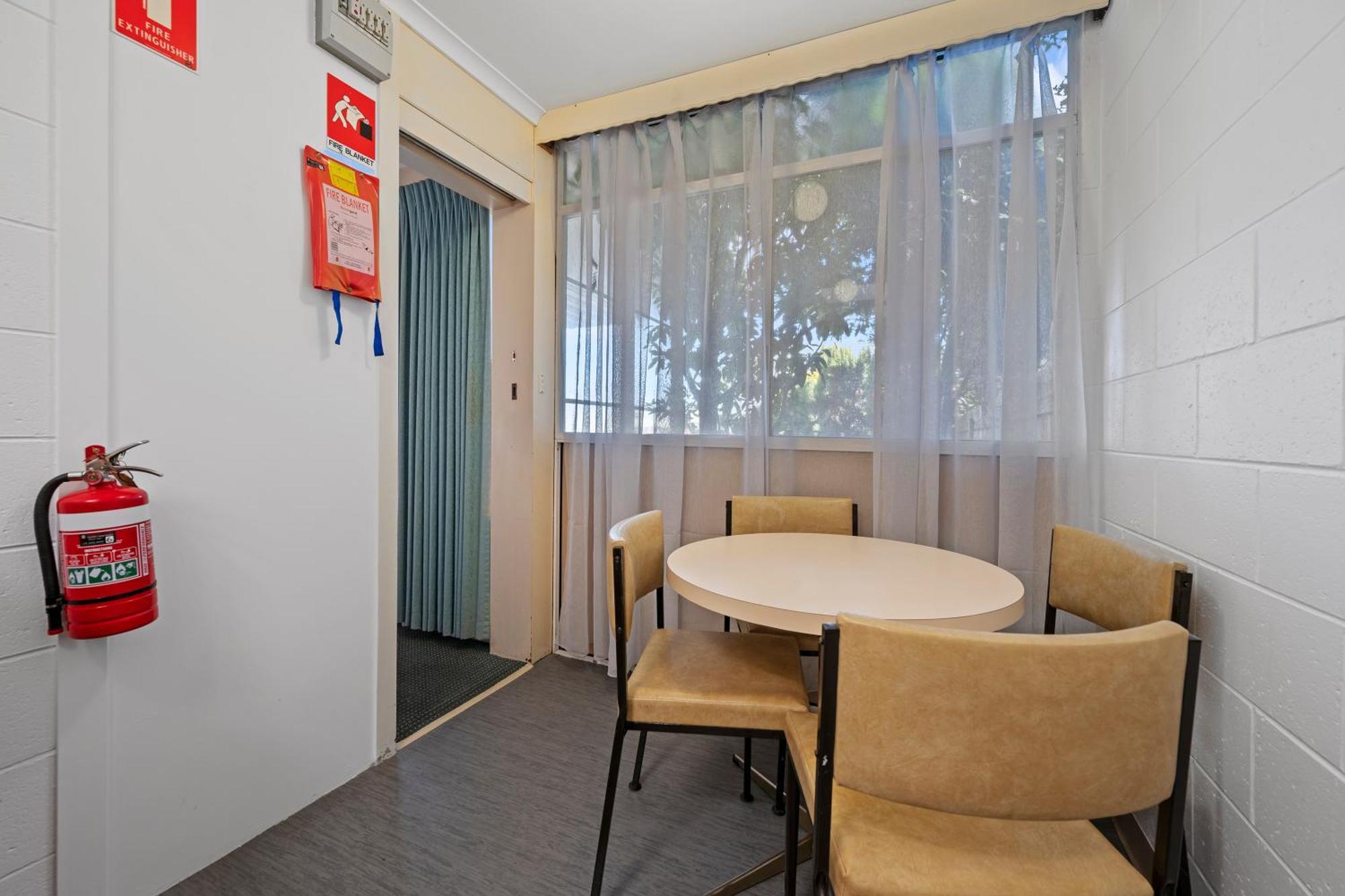 Comfort Inn ديفونبورت المظهر الخارجي الصورة